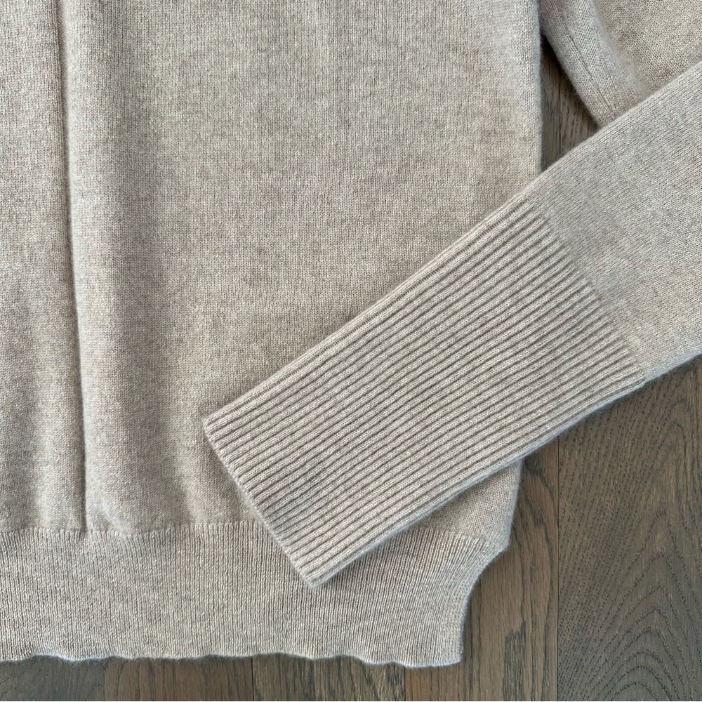 NWT La Ligne Solid Lean Lines 100% Cashmere Sweater in Tan Size Medium - Picture 12 of 13